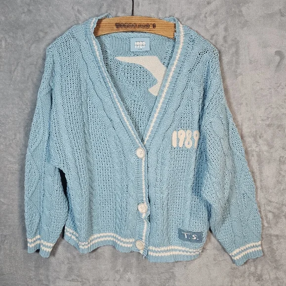 Taylor Swift Purple and Blue Cardigans - Picture 7 of 13